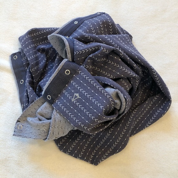 Ivivva by Lululemon Village Chill Scarf - Picture 2 of 6